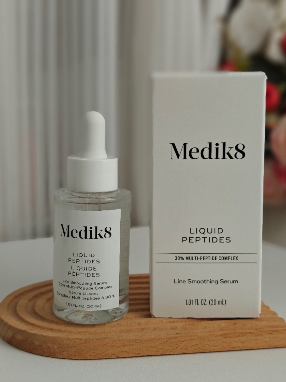 New MEDIK8 Liquid Peptides Line Smoothing Serum 30% MultiPeptide Complex 1.01 oz